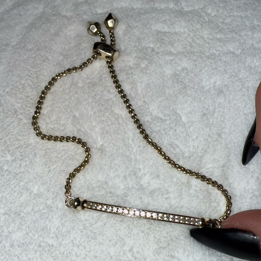 Kendra Scott Ott Adjustable Chain Bracelet in Gold!